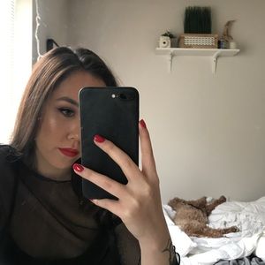 Meet your Posher, Angela